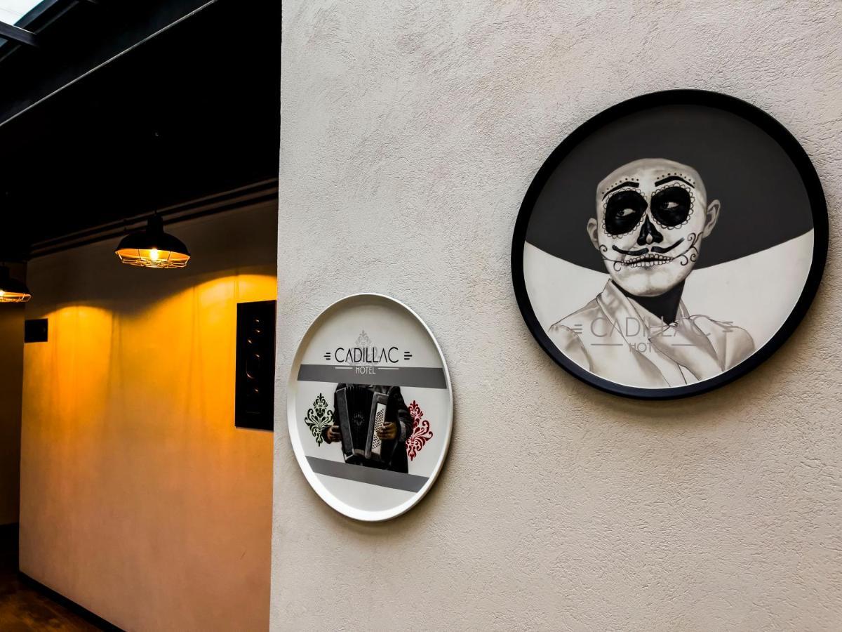Capsulehotel Cadillac Cocoon Beds Mexico-stad